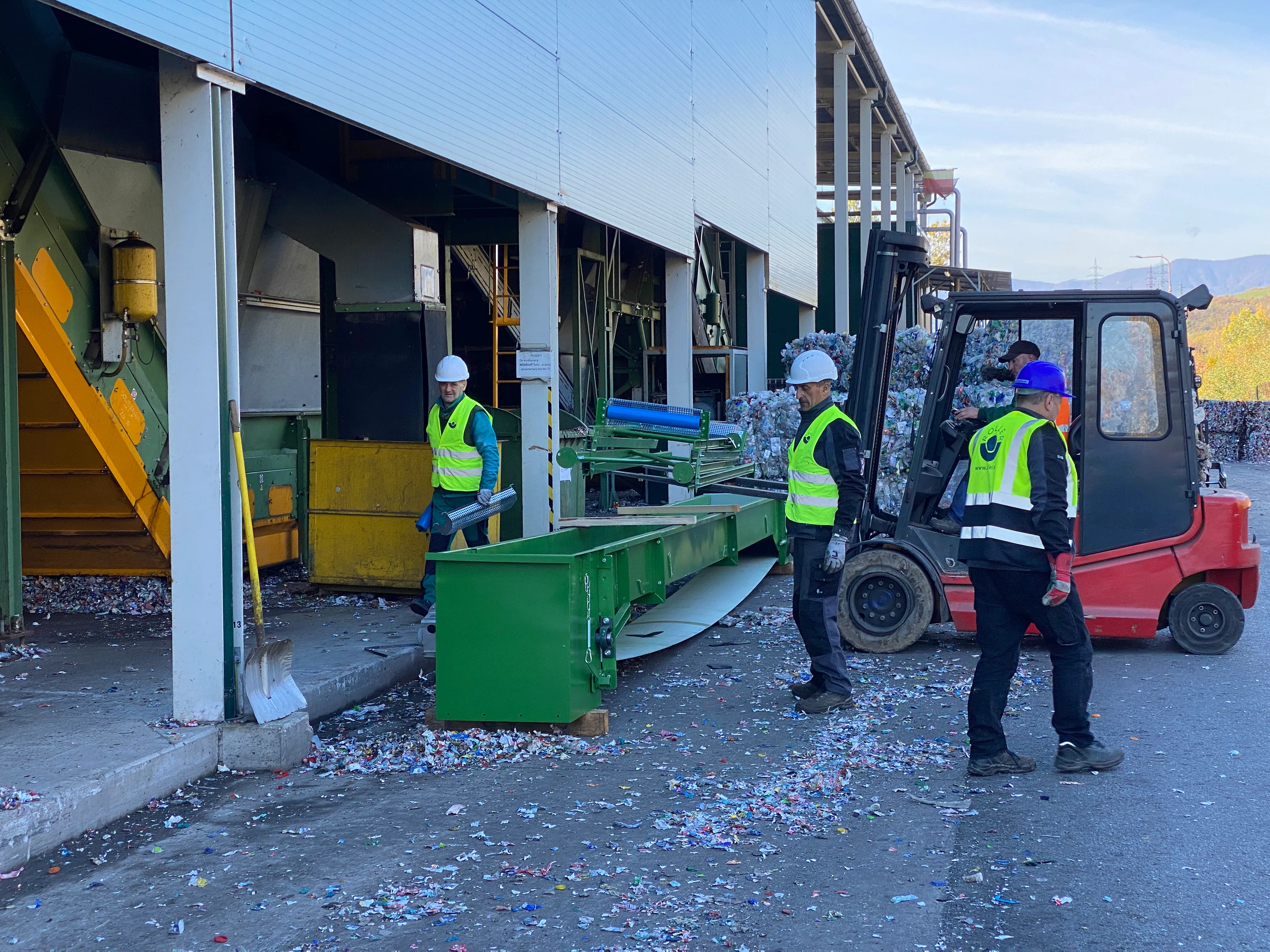 Montáž dopravníka - dokončenie