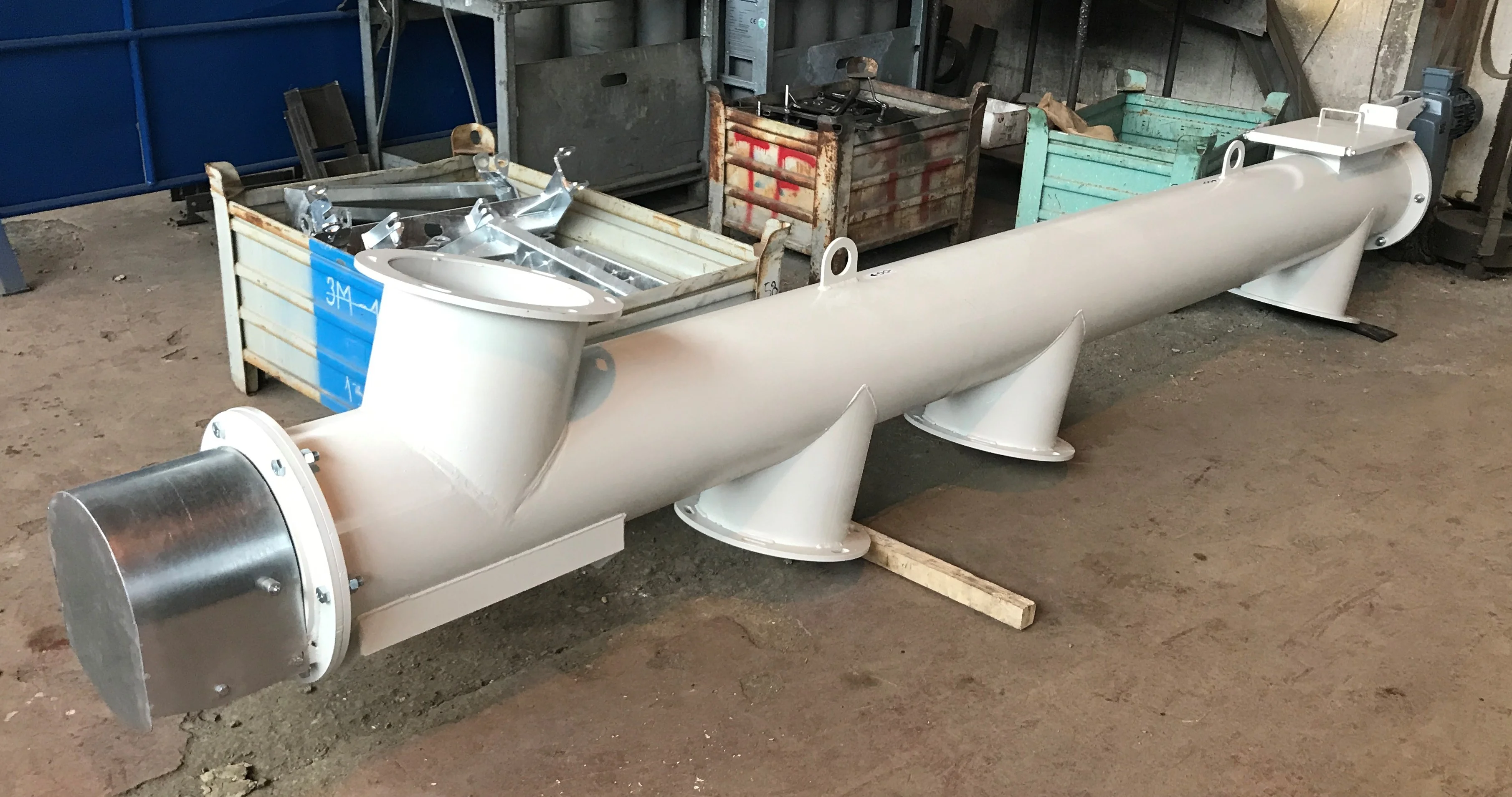 Šnekový dopravník ROLLER - realizácia 6 - uzavretý systém pre sypké materiály