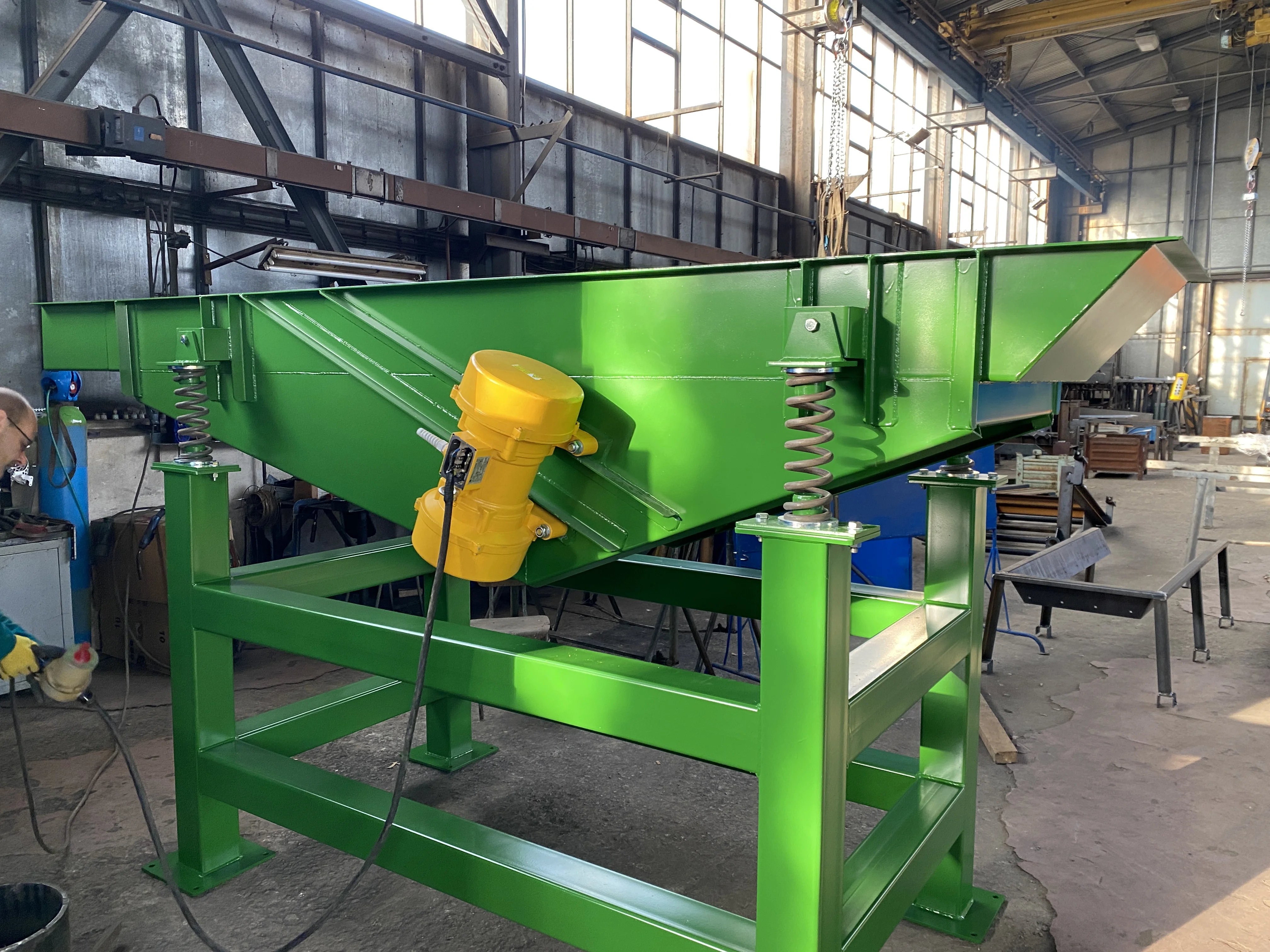 Vibračné dopravníky - obrázok 2